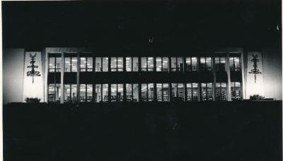 Old 100 W. Broadway location