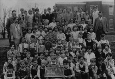 1930 Ashland School